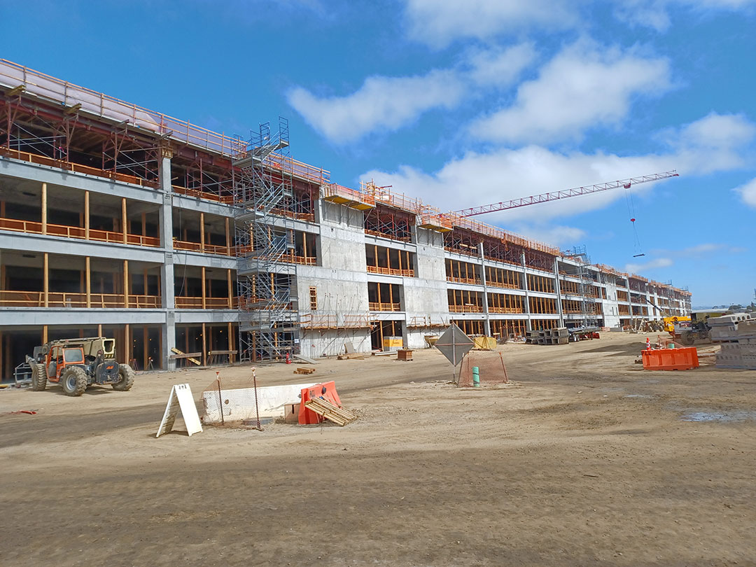 Picture - East exterior view of the Consolidated Rent-A-Car facility